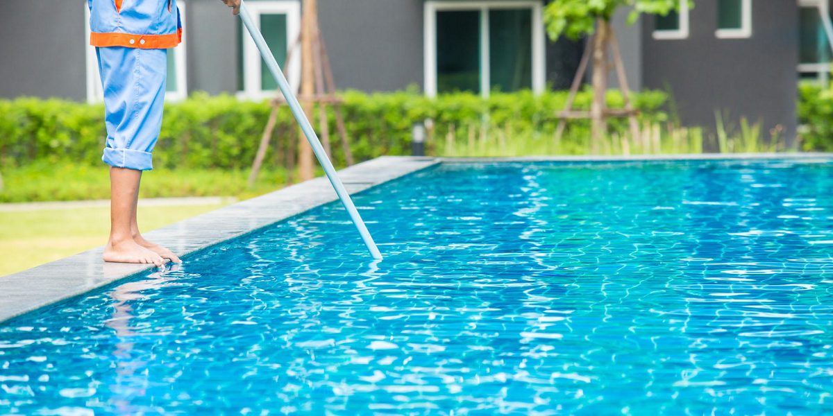 Swimming Pool Maintenance Service